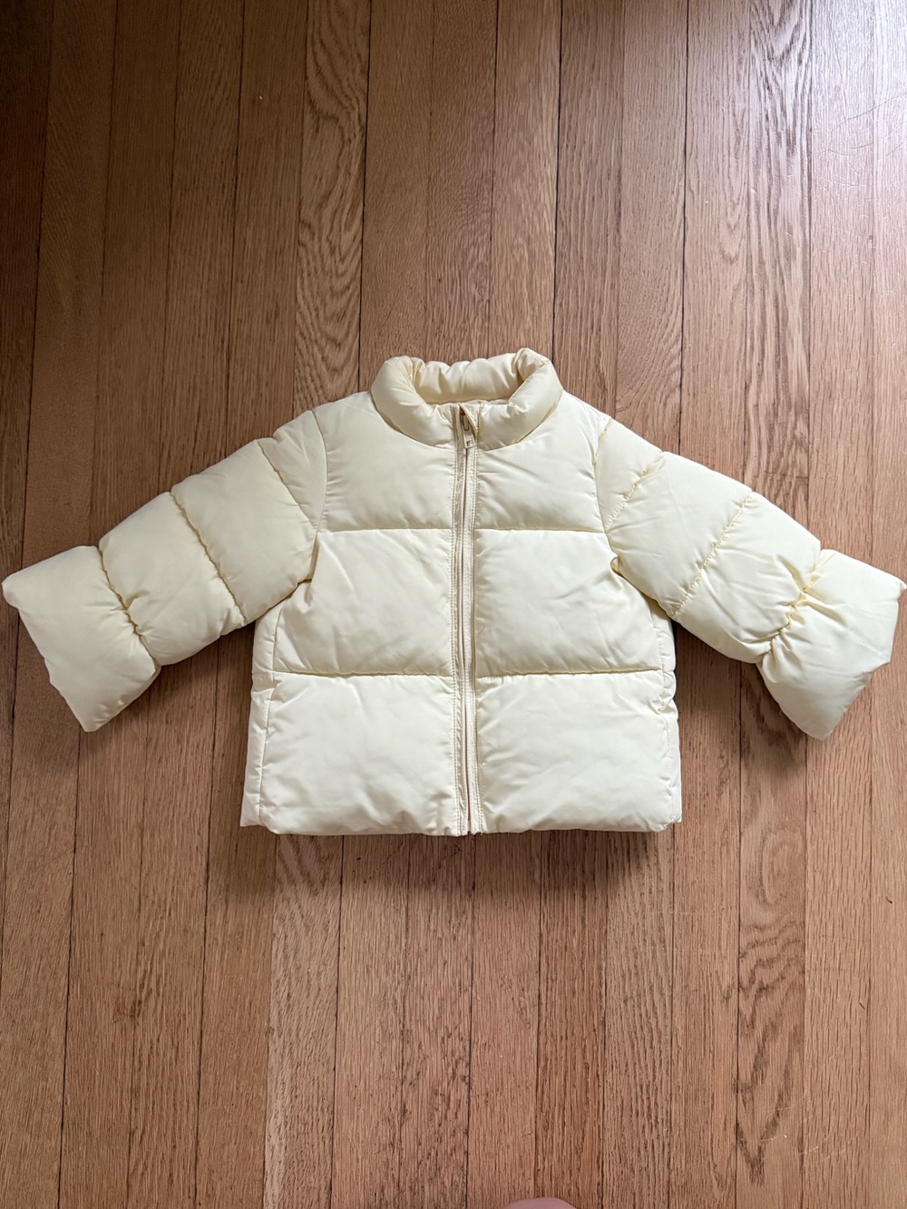 Amazon Essentials x Sofia Grainge Butter Yellow Puffer Coat 2T